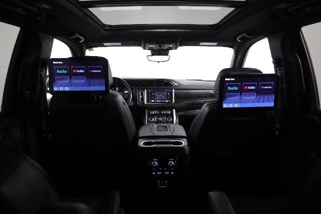 Used 2023 GMC Yukon XL Denali w/ Denali Reserve Package AWD/4WD image 30
