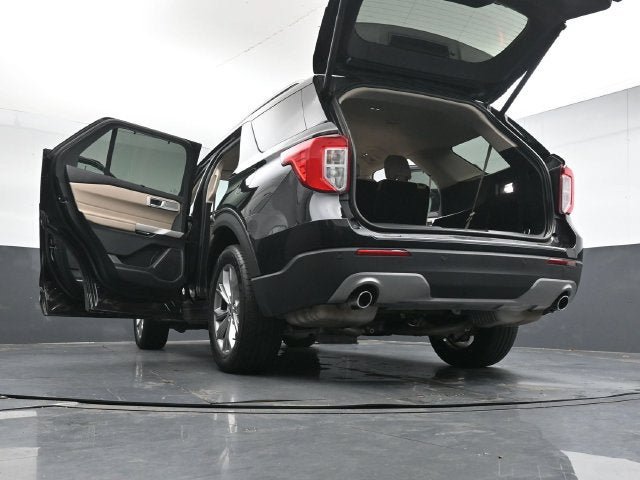 Certified 2024 Ford Explorer Limited AWD/4WD image 40