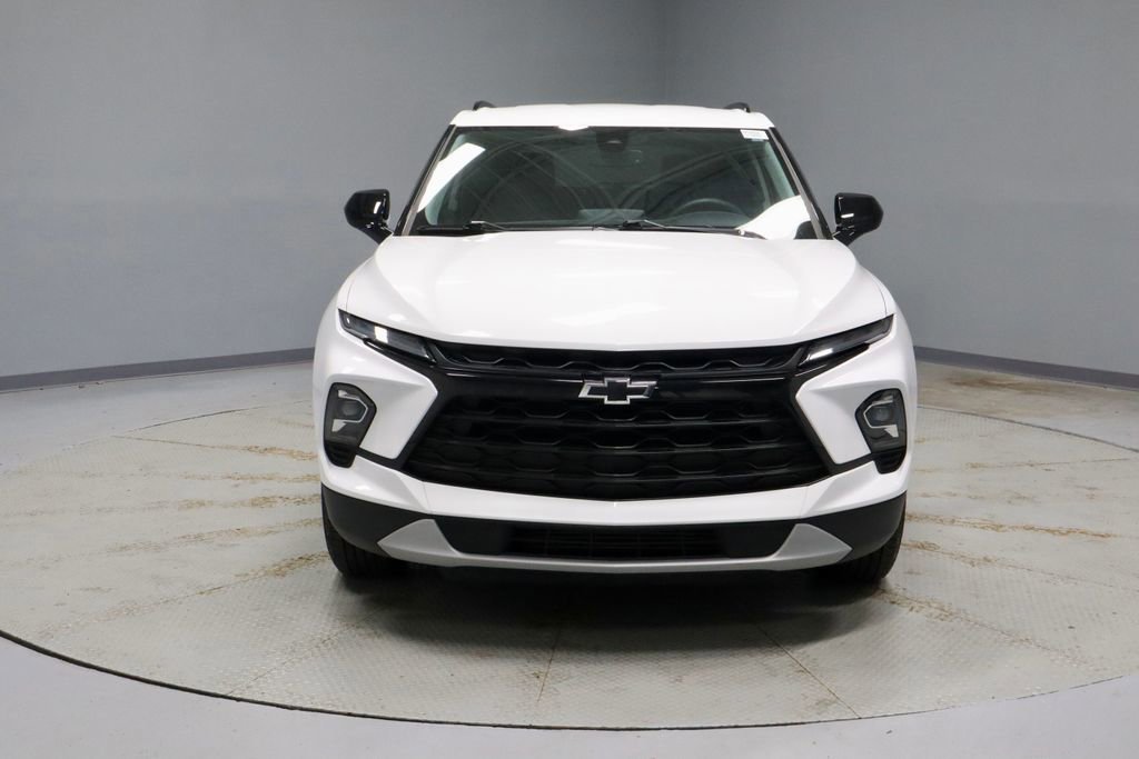 Used 2024 Chevrolet Blazer LT w/ Convenience Package image 9