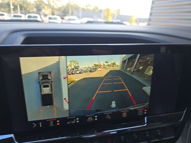 Used 2025 Chevrolet Silverado 1500 ZR2 w/ Technology Package image 15