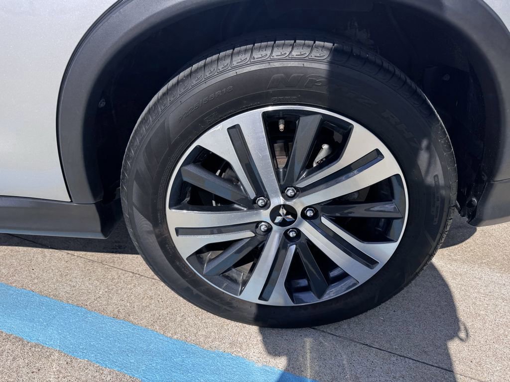 Used 2024 Mitsubishi Outlander Sport SE image 6