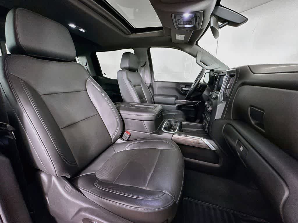 Used 2020 Chevrolet Silverado 1500 LTZ w/ LTZ Plus Package AWD/4WD image 15