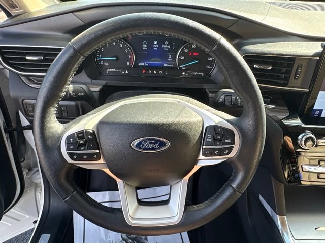 Certified 2023 Ford Explorer XLT w/ Equipment Group 202A RWD image 30