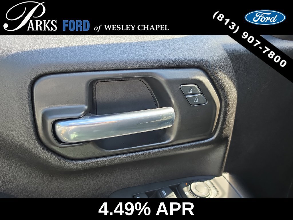 Used 2024 Chevrolet Silverado 1500 Custom w/ Turbomax Blackout Package AWD/4WD image 17