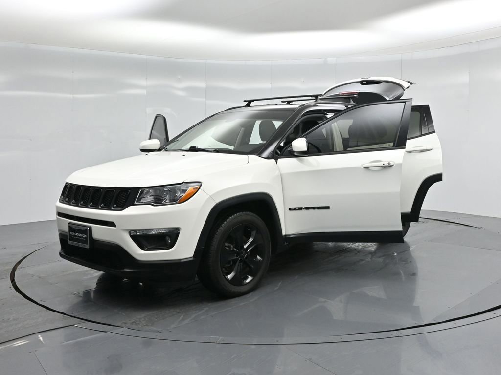 Used 2020 Jeep Compass Latitude image 47