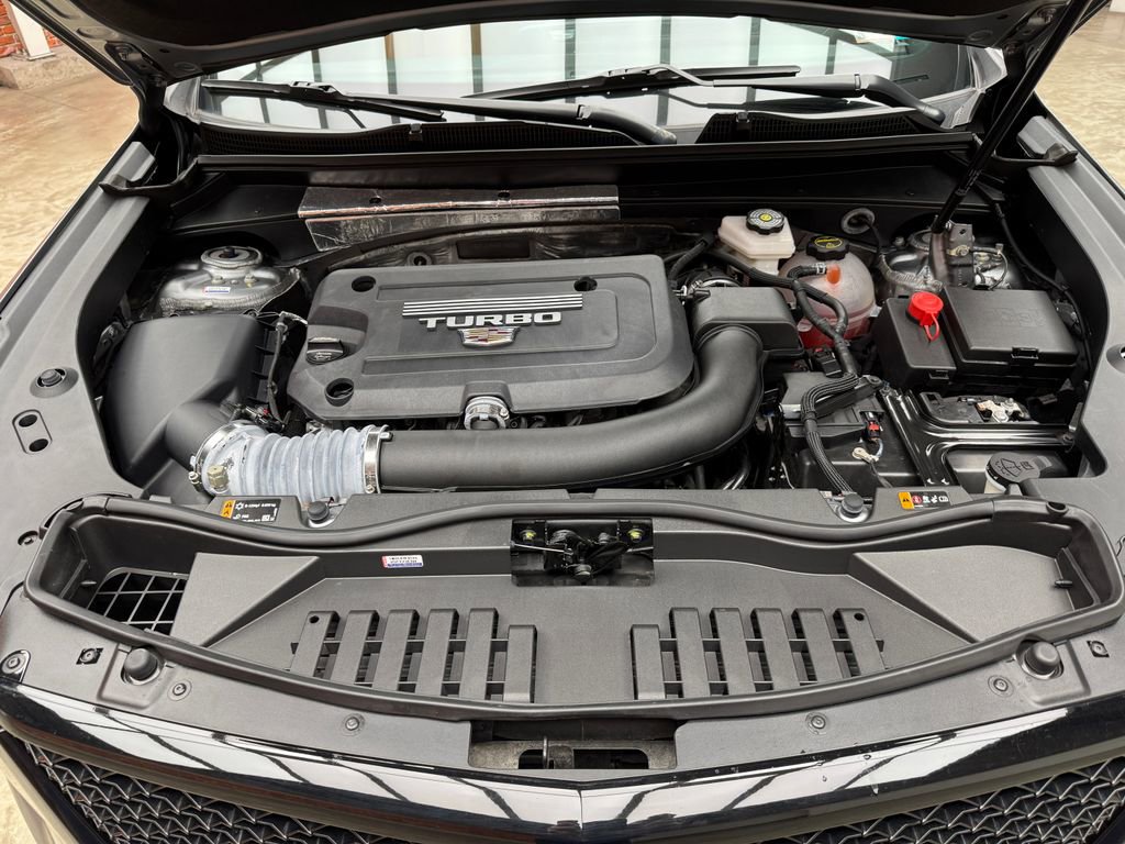 Used 2024 Cadillac XT4 Sport FWD image 31