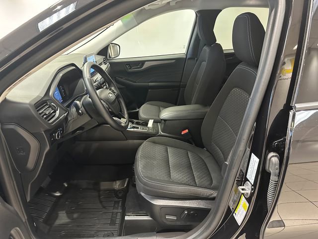 Certified 2023 Ford Escape Active AWD/4WD image 5
