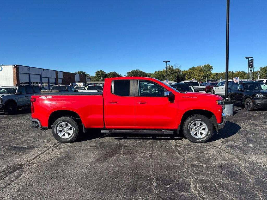 Used 2020 Chevrolet Silverado 1500 LT w/ All-Star Edition AWD/4WD image 4