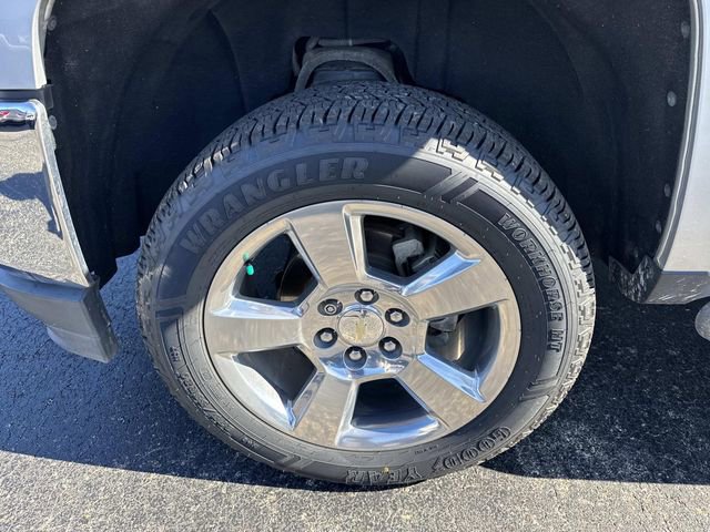 Used 2018 Chevrolet Silverado 1500 LT w/ Texas Edition image 4