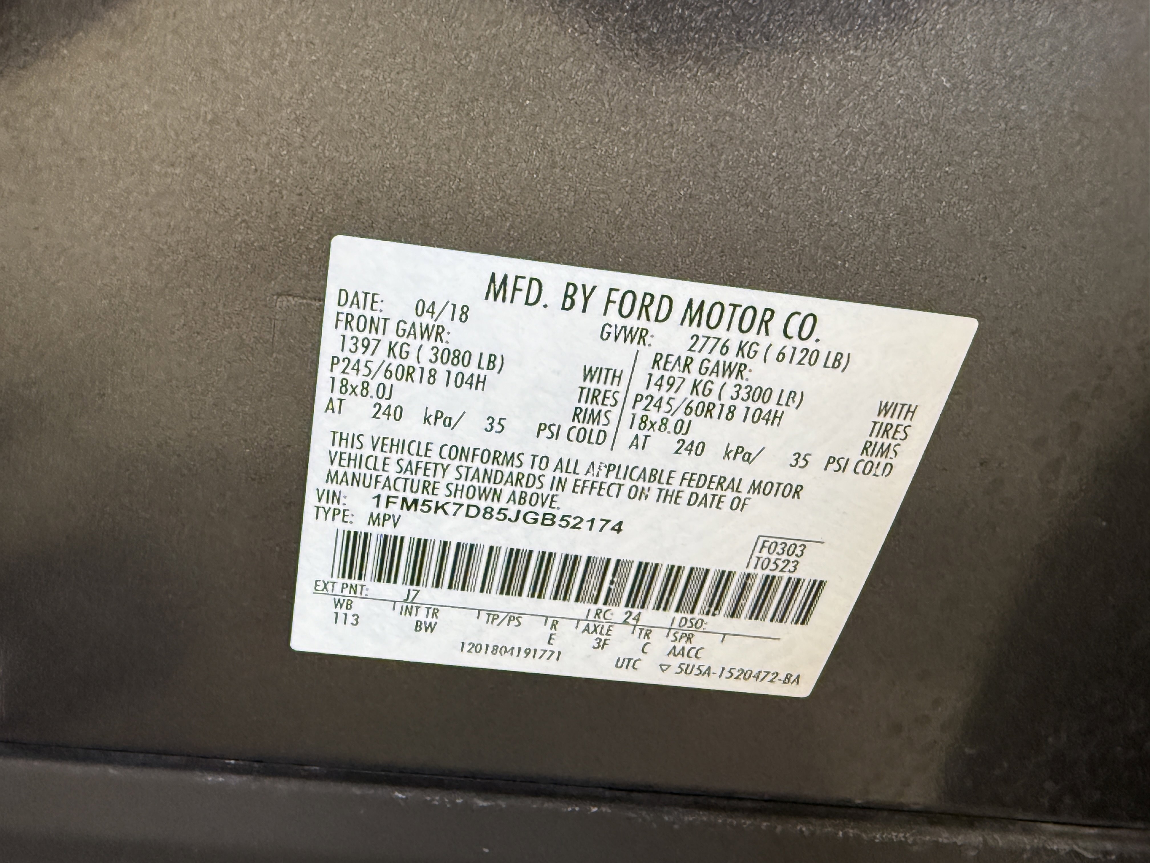 Certified 2018 Ford Explorer XLT w/ Equipment Group 202A image 29