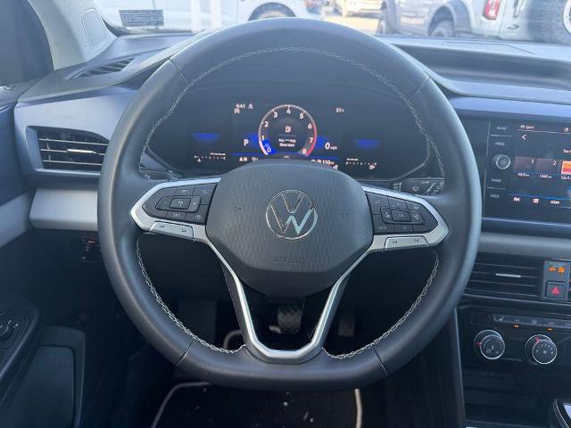 Used 2023 Volkswagen Taos SE AWD/4WD image 15