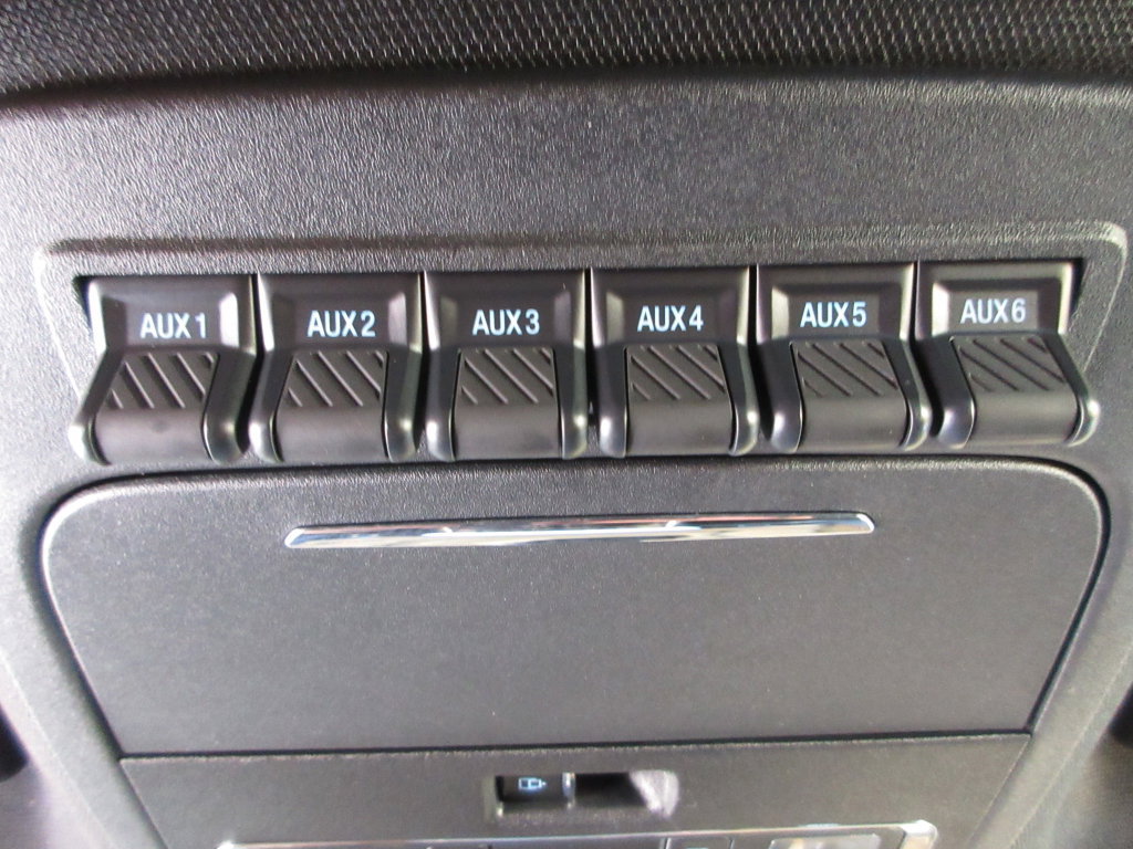 Certified 2025 Ford F150 Raptor AWD/4WD image 22