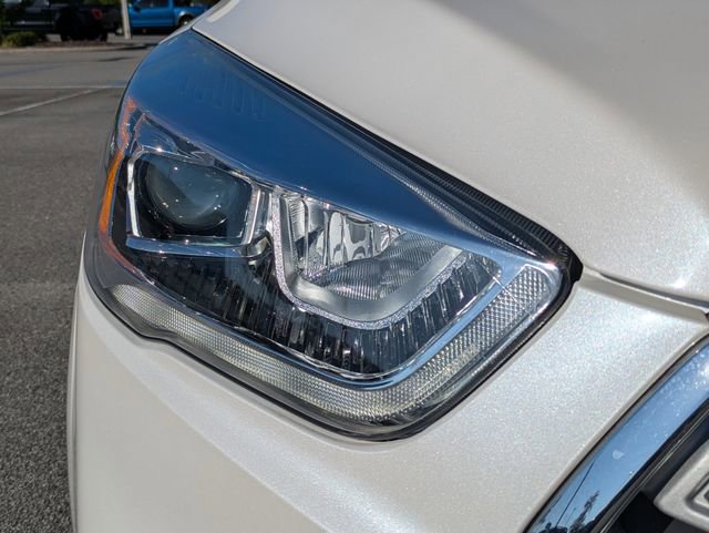 Certified 2019 Ford Escape SEL image 10