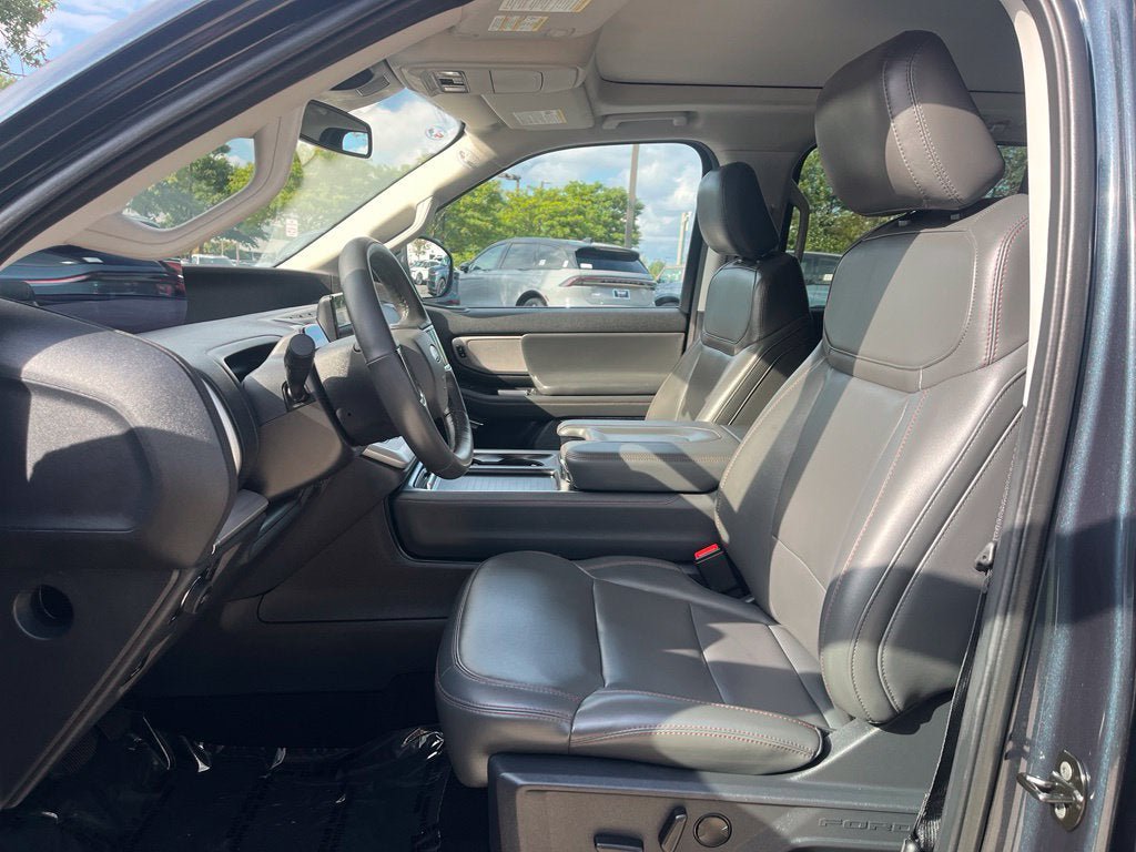 Certified 2025 Ford Expedition Max Active AWD/4WD image 24