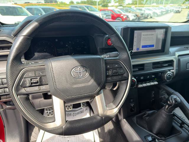 Used 2024 Toyota Tacoma TRD Sport AWD/4WD image 9
