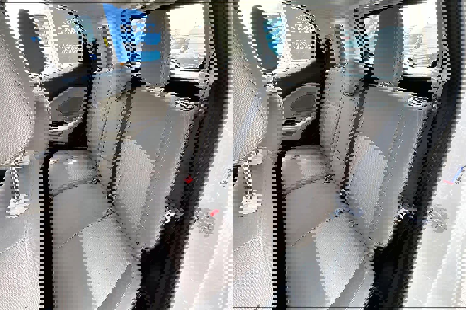 Certified 2021 Ford EcoSport S image 20