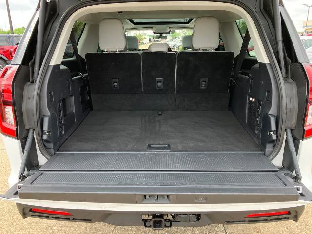 Certified 2025 Ford Expedition Max Active AWD/4WD image 18