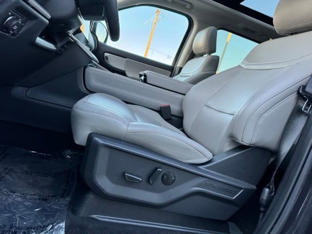 Certified 2025 Ford Expedition Max Active image 13