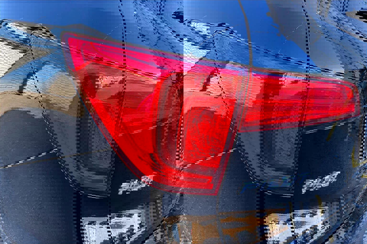 Used 2017 Honda Pilot EX-L image 27