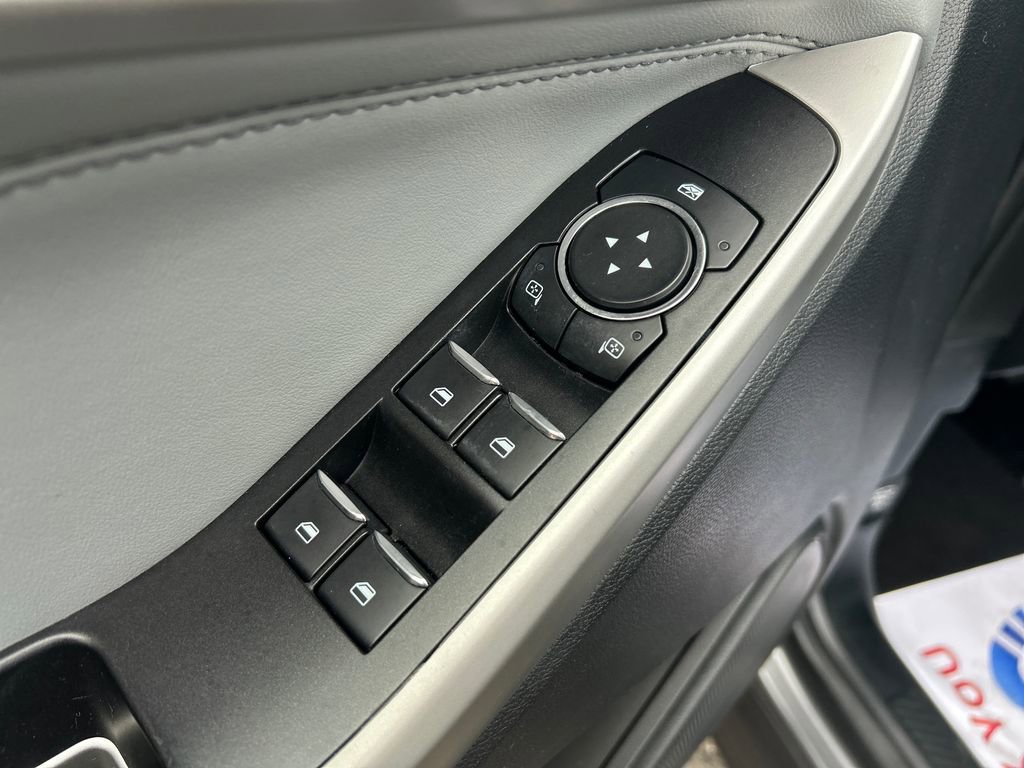 Certified 2021 Ford Explorer XLT w/ Equipment Group 202A image 13