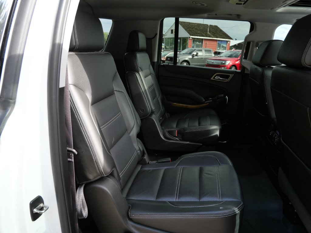 Used 2017 GMC Yukon XL Denali w/ Open Road Package AWD/4WD image 14