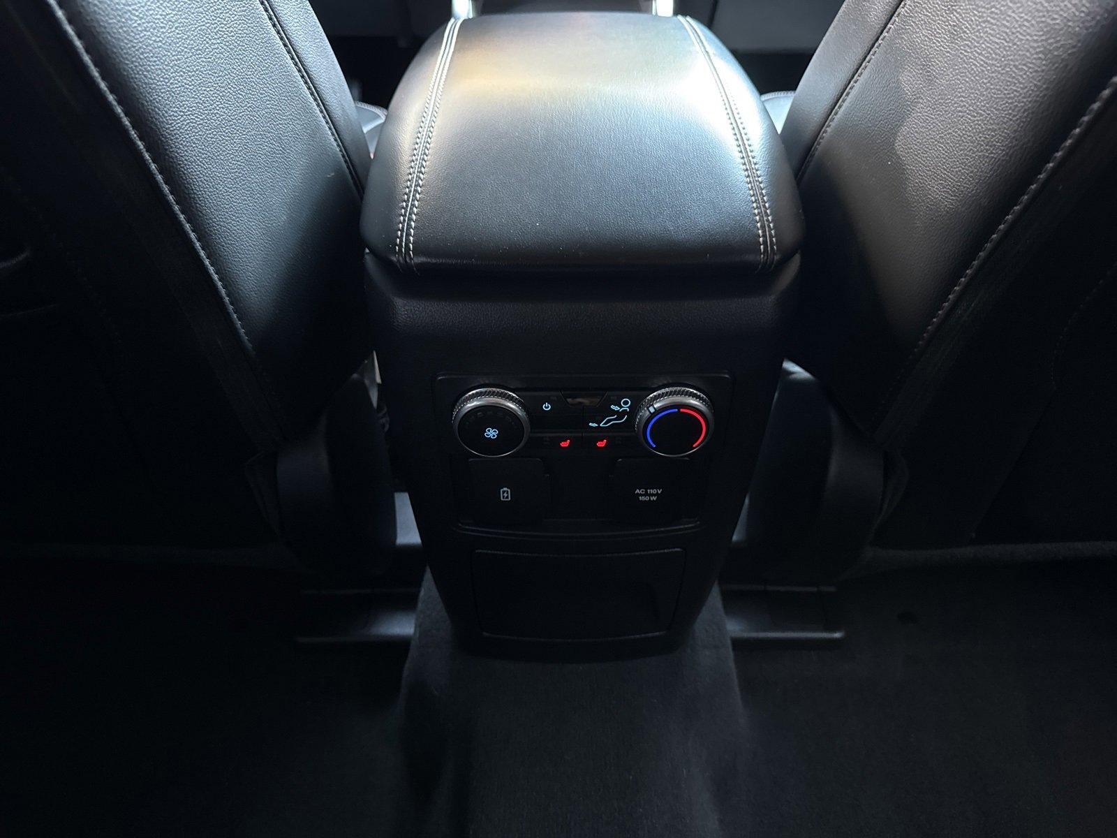 Certified 2022 Ford Explorer Limited w/ Equipment Group 301A image 32