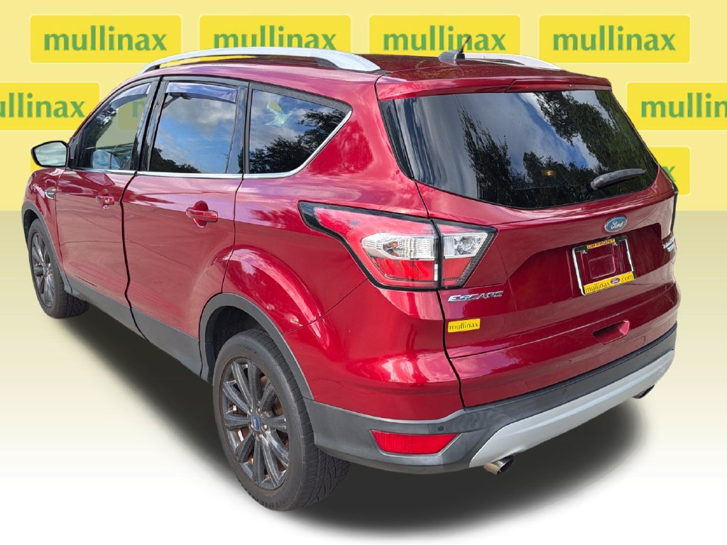 Certified 2017 Ford Escape Titanium FWD image 9
