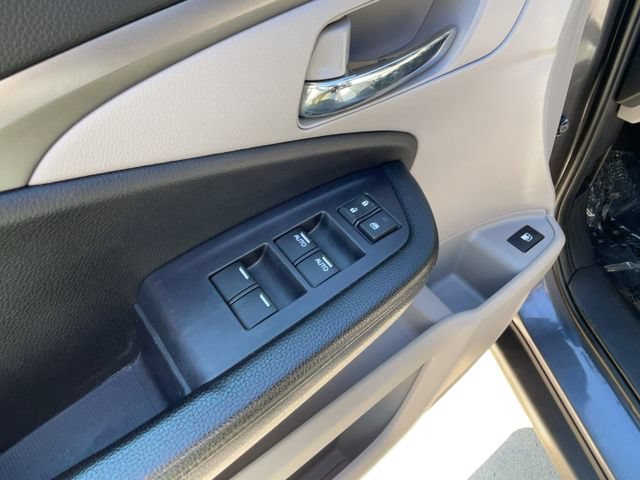 Used 2019 Honda Pilot LX image 12