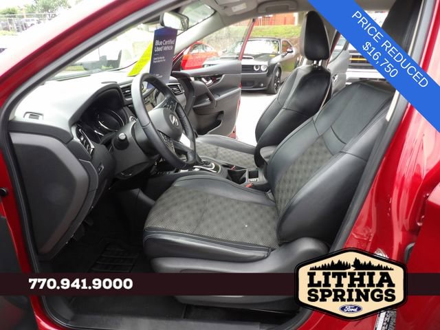 Used 2022 Nissan Rogue Sport SV w/ Technology Package AWD/4WD image 29