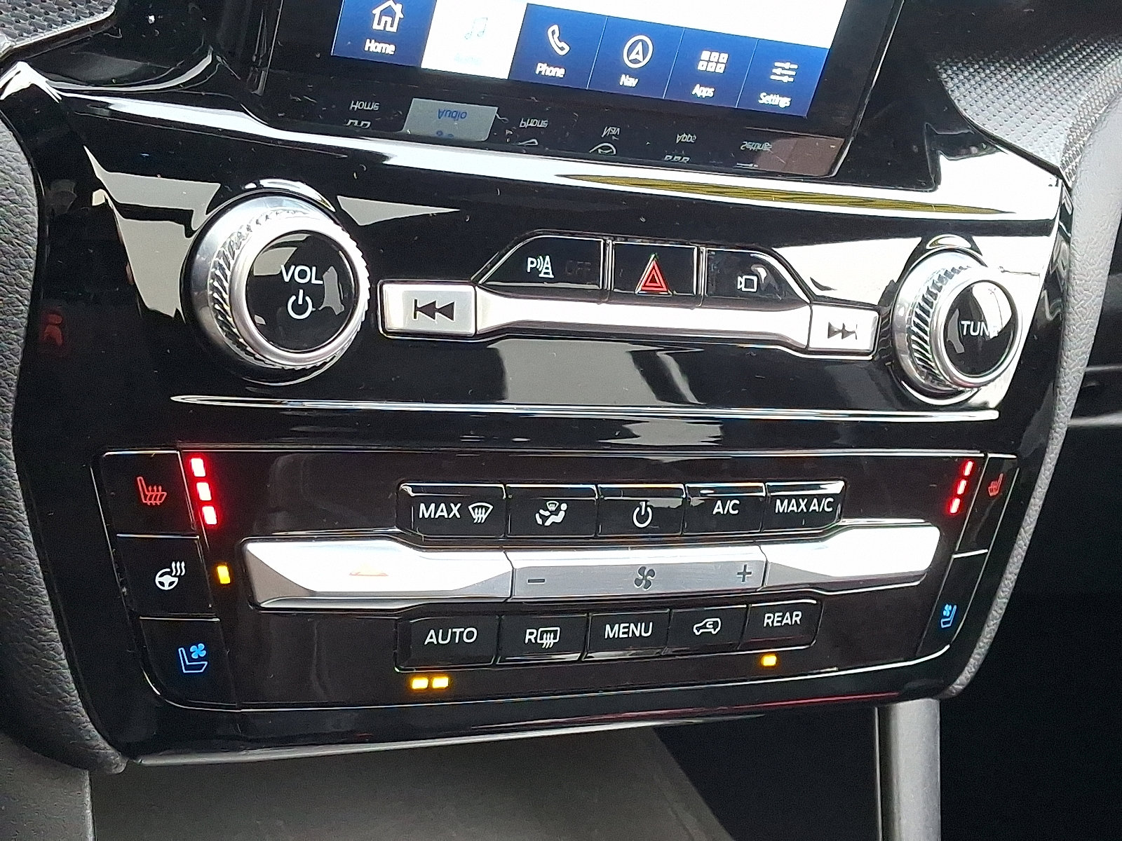 Certified 2022 Ford Explorer ST w/ Equipment Group 401A image 20