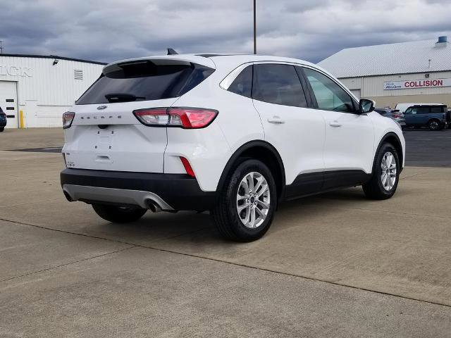 Certified 2020 Ford Escape SE image 4