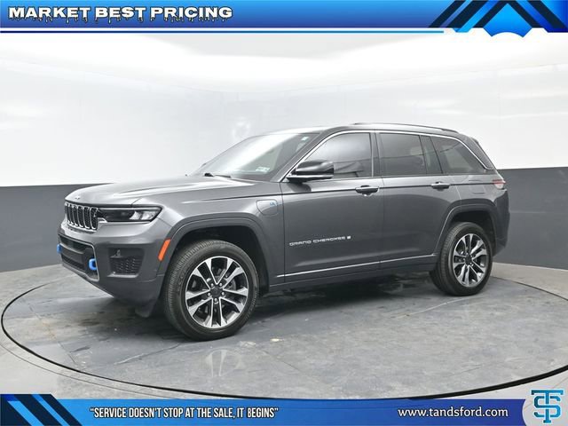 Used 2022 Jeep Grand Cherokee Overland w/ Advanced Protech Group III