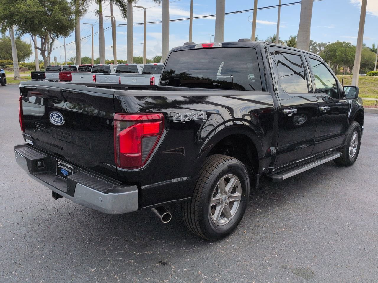 Certified 2025 Ford F150 XLT w/ Equipment Group 301A Standard AWD/4WD image 5