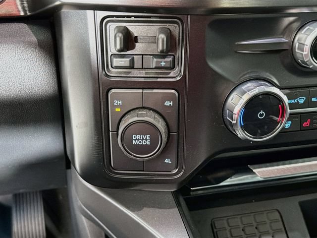 Certified 2024 Ford F350 Lariat w/ Lariat Ultimate Package AWD/4WD image 20