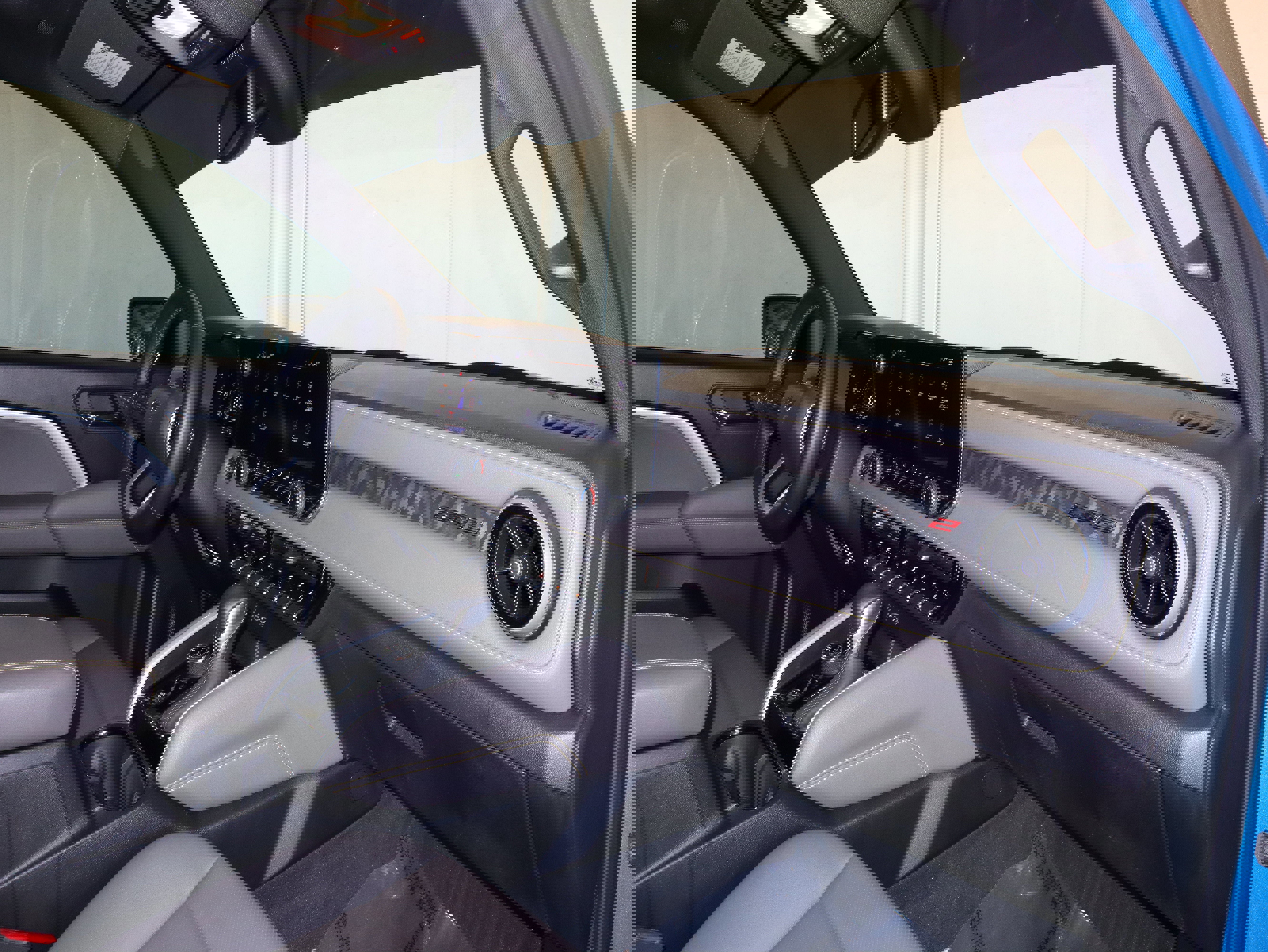 Used 2023 Chevrolet Colorado ZR2 w/ ZR2 Convenience Package III image 41