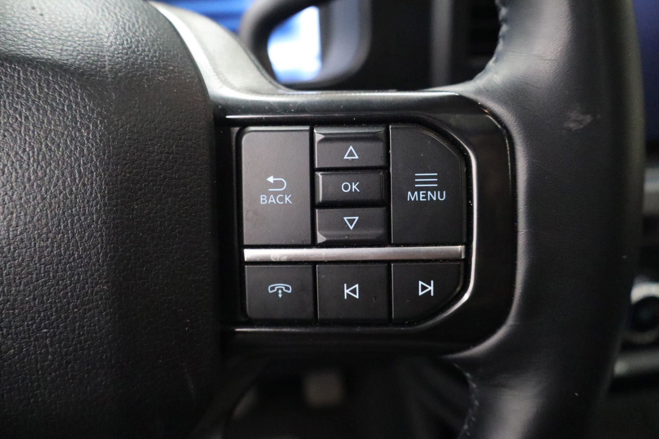 Certified 2025 Ford F250 Platinum image 31