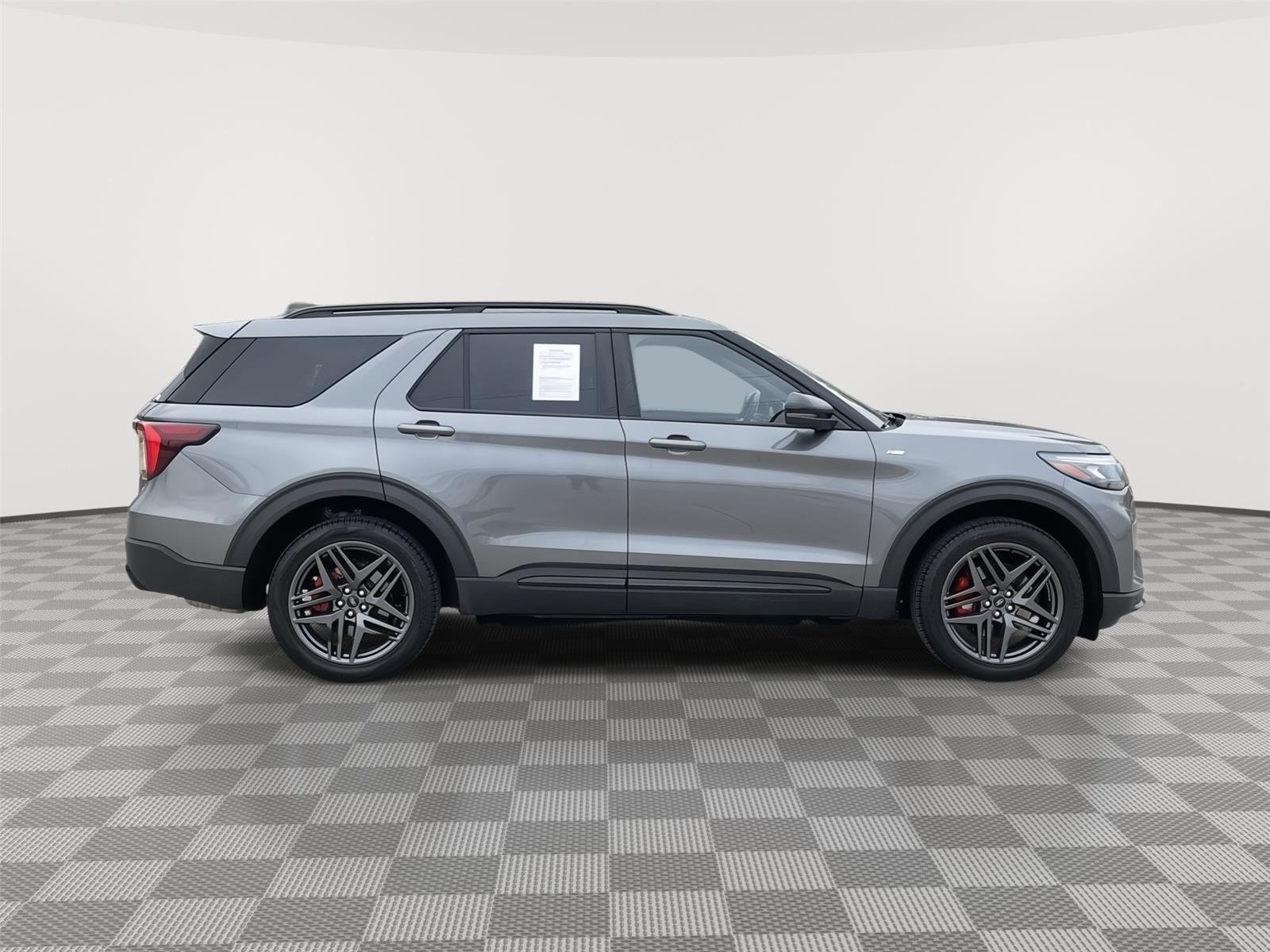 Certified 2025 Ford Explorer ST-Line w/ ST-Line Street Pack AWD/4WD image 6