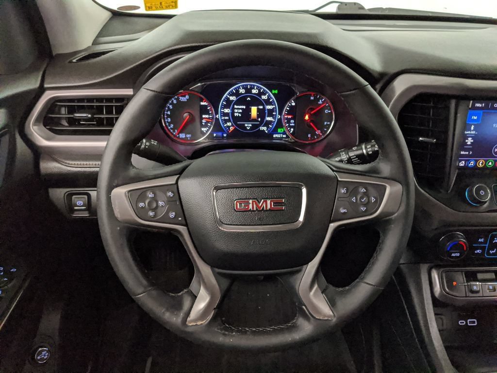 Used 2023 GMC Acadia AT4 w/ Technology Package AWD/4WD image 11