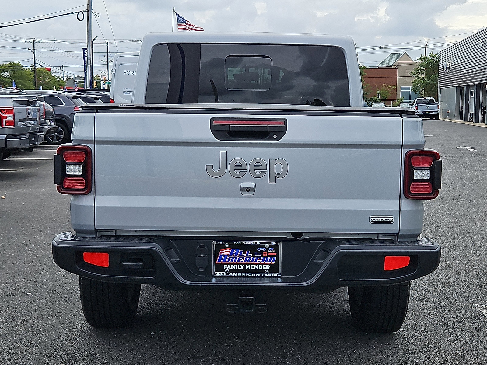 Used 2022 Jeep Gladiator Overland w/ Popular Equipment Package image 4