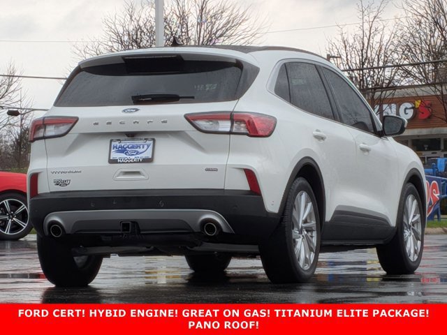 Certified 2021 Ford Escape Titanium w/ Titanium Elite Package FWD image 3