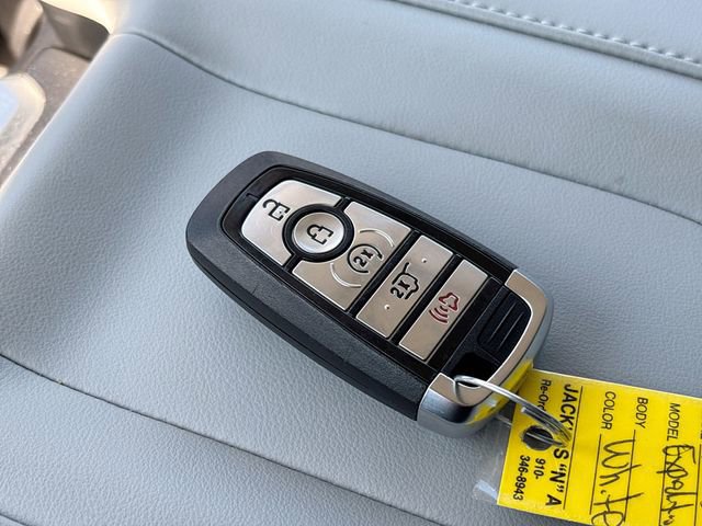 Certified 2025 Ford Expedition Platinum image 30