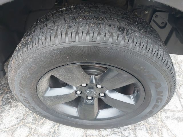 Used 2019 RAM 1500 Classic Warlock w/ Electronics Group AWD/4WD image 11