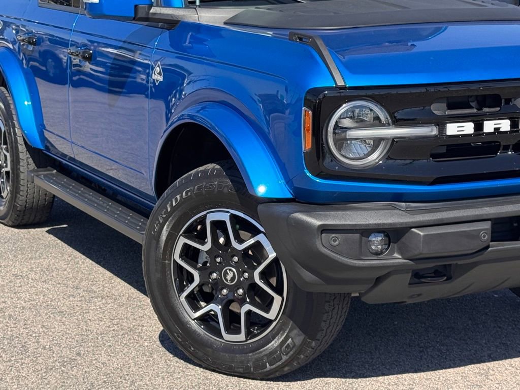 Certified 2023 Ford Bronco Outer Banks AWD/4WD image 4