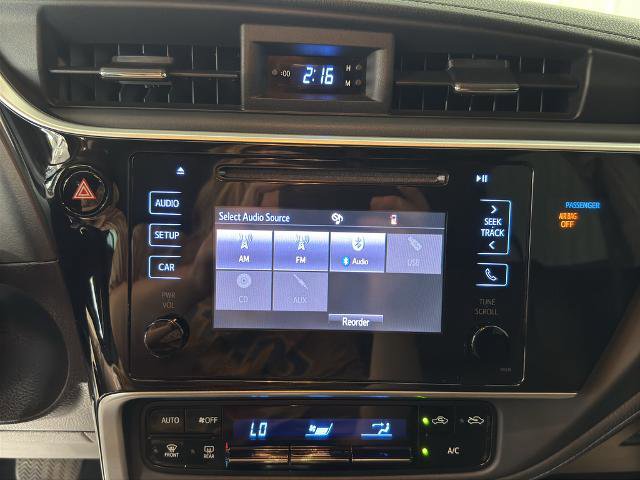 Used 2018 Toyota Corolla SE FWD image 4