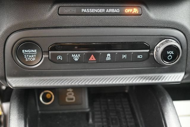 Certified 2025 Ford Bronco Sport Outer Banks w/ Outer Banks Tech Package+ AWD/4WD image 12
