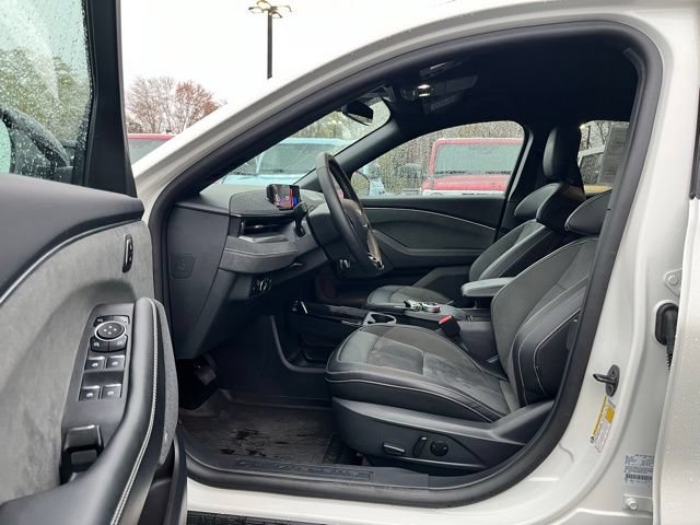 Certified 2024 Ford Mustang Mach-E GT AWD/4WD image 15