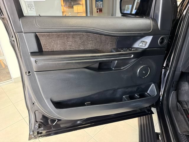 Certified 2021 Ford Expedition Max Limited RWD image 12