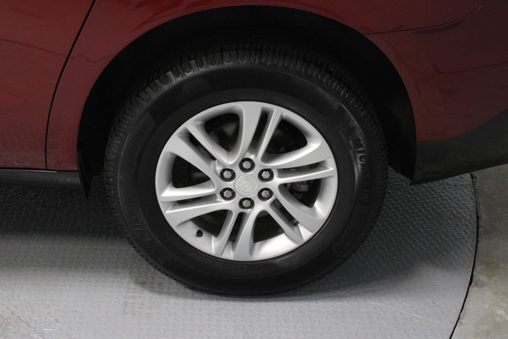 Used 2019 Buick Enclave Essence FWD image 18