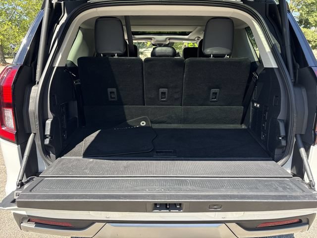 Certified 2025 Ford Expedition Platinum AWD/4WD image 25