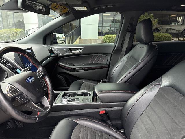 Certified 2022 Ford Edge ST-Line w/ Class II Trailer Tow Package AWD/4WD image 4